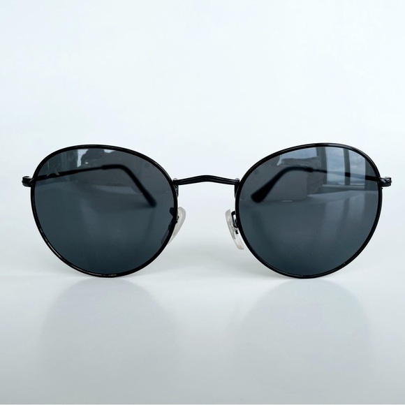 Sunglasses - Picture 3 of 16